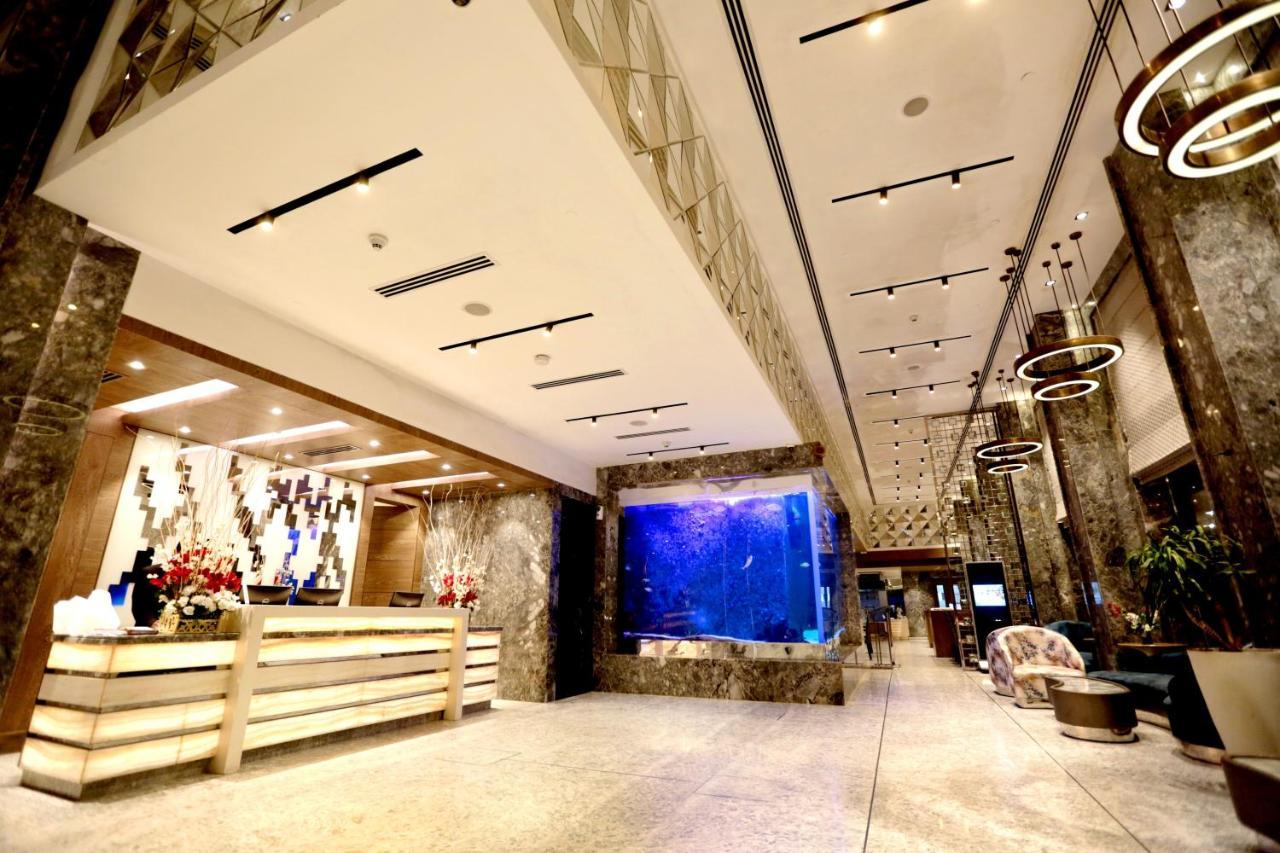 Hotel Madin Varanasi Eksteriør bilde