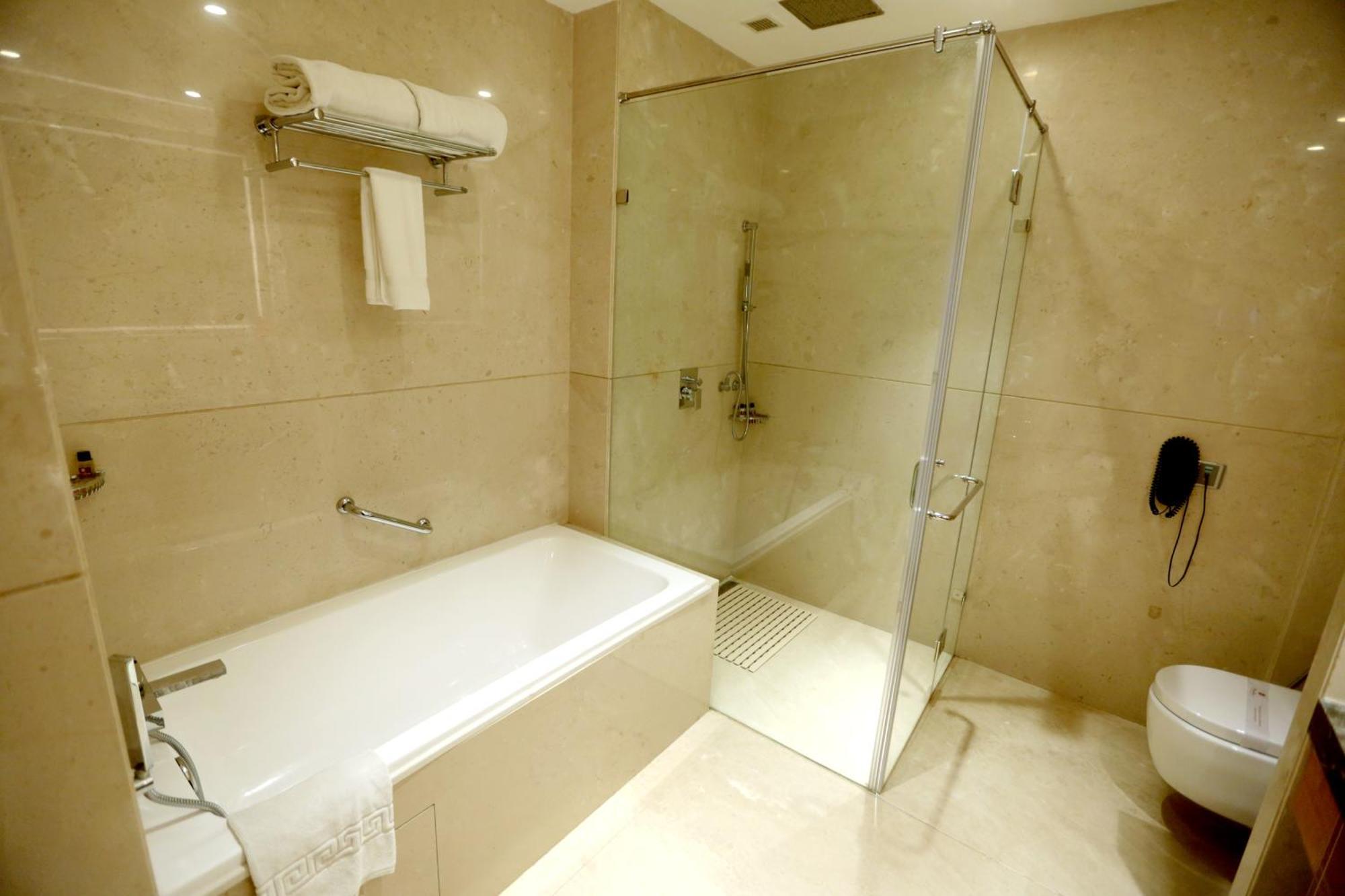 Hotel Madin Varanasi Eksteriør bilde